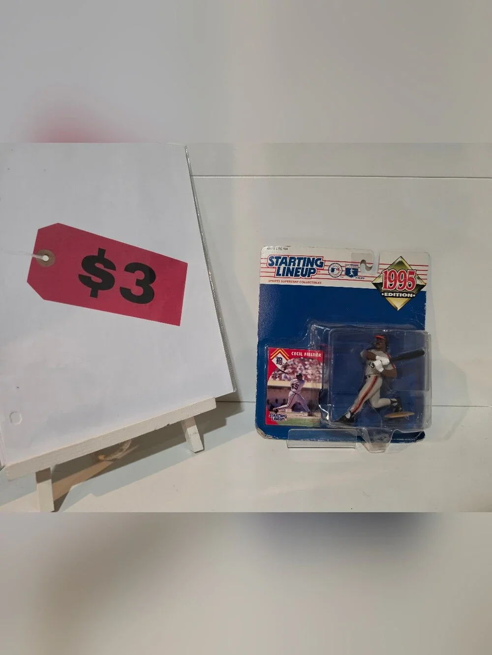 Detriot Tigers Cecil Fielder Starting LineUp 1995 Figurine & Card CIB